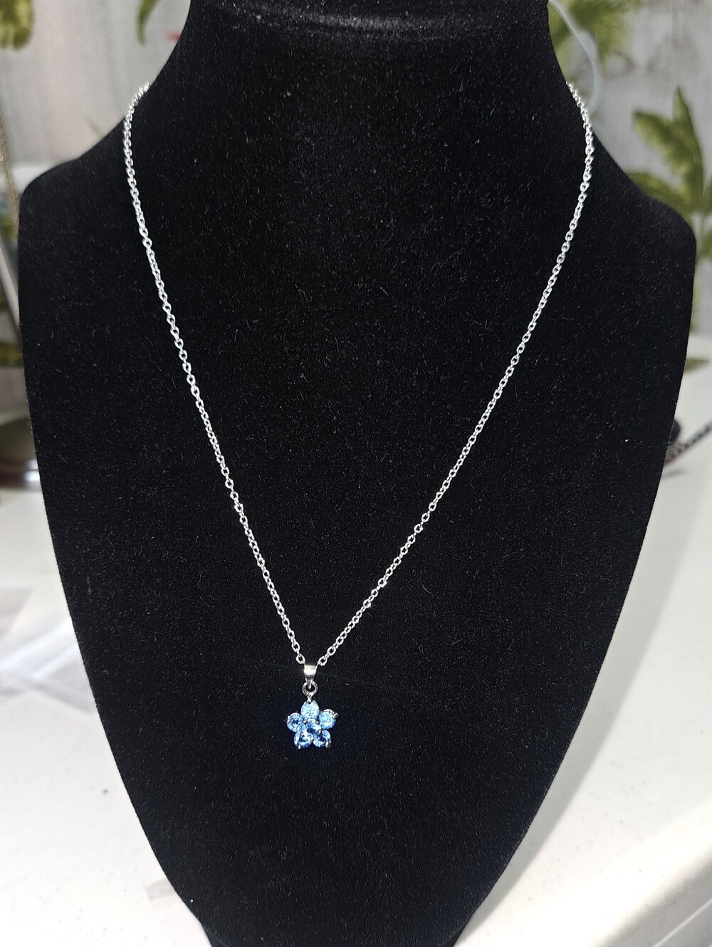 Blue Flower Gem Necklace Silver Toned W Basic Chain Costume Only